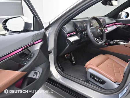 BMW 5-Series — photo 11