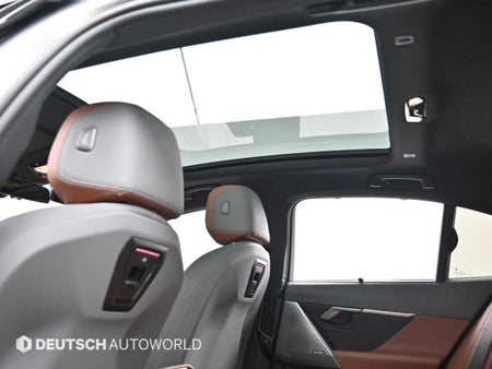 BMW 5-Series — photo 18