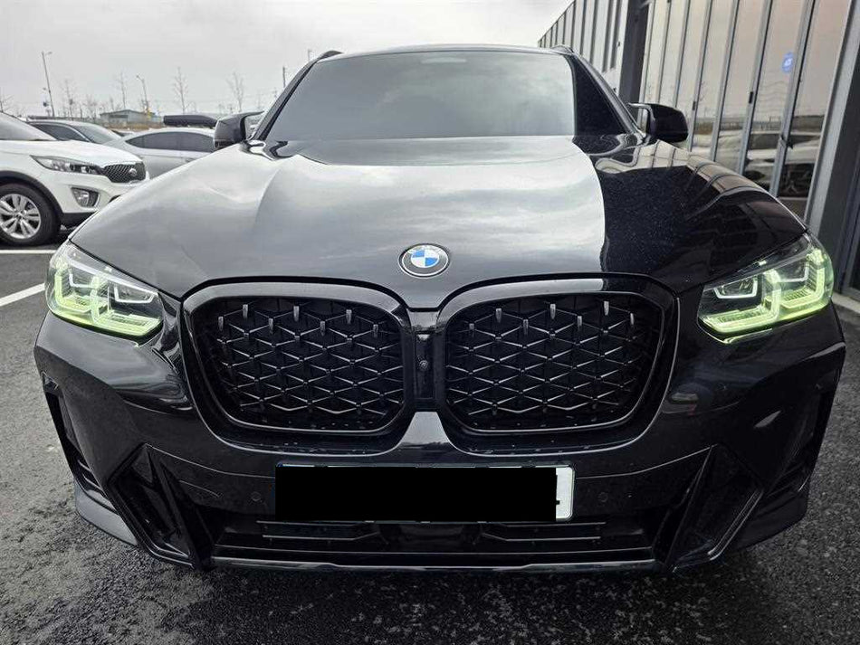 BMW X4 — photo 01
