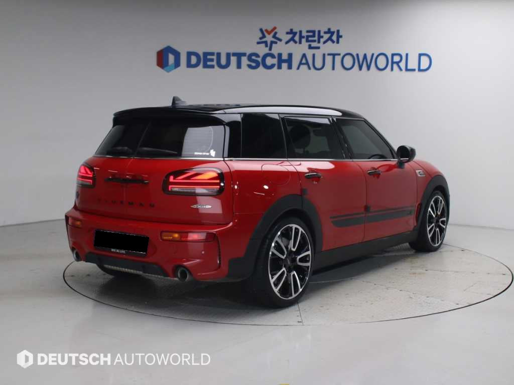 Mini Clubman — photo 02