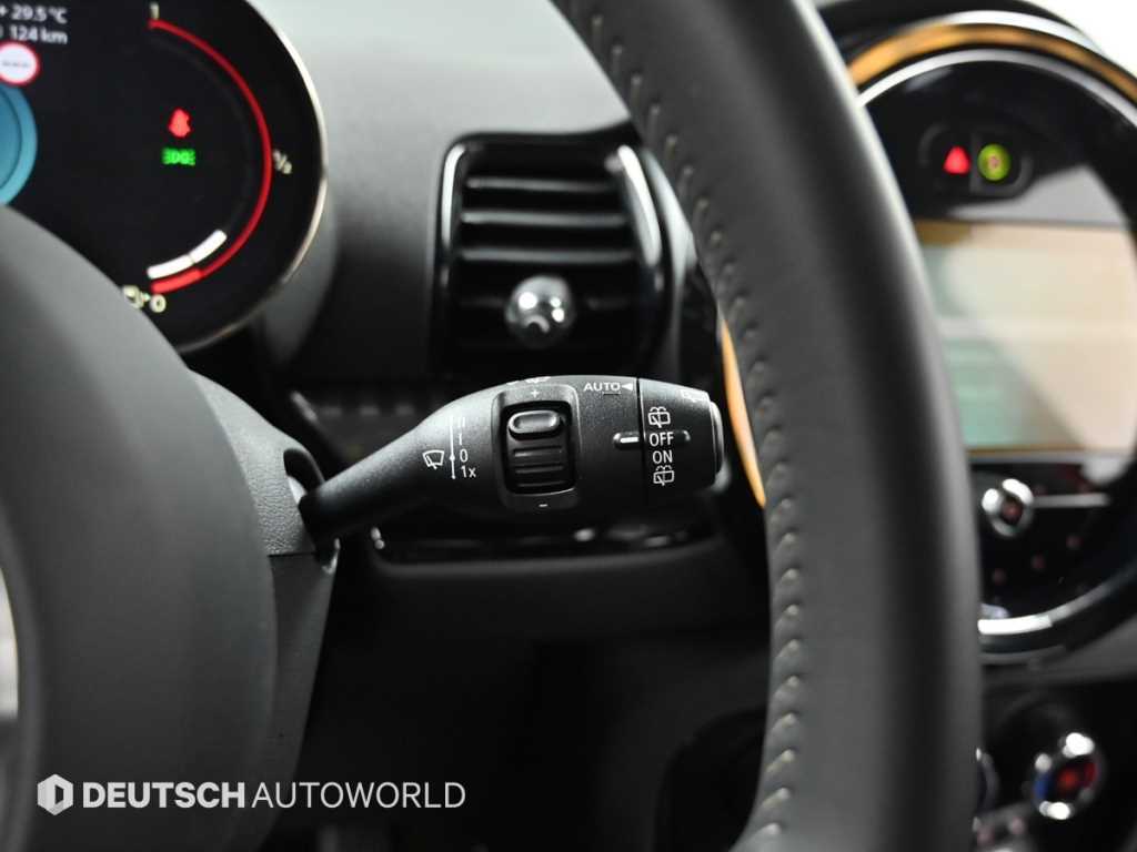 Mini Clubman — photo 16