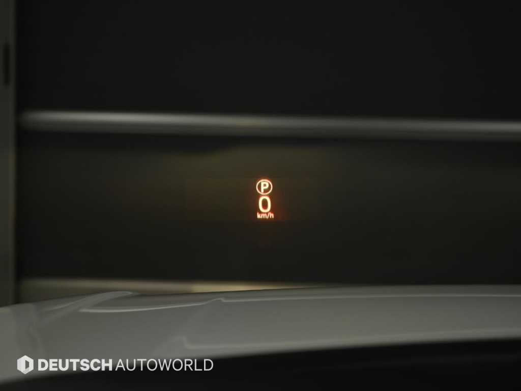 Land Rover Range Rover — photo 17