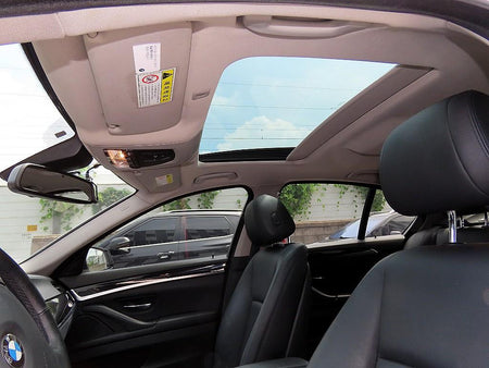 BMW 5-Series — photo 17
