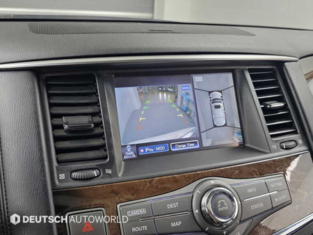 Infiniti QX80 — photo 15