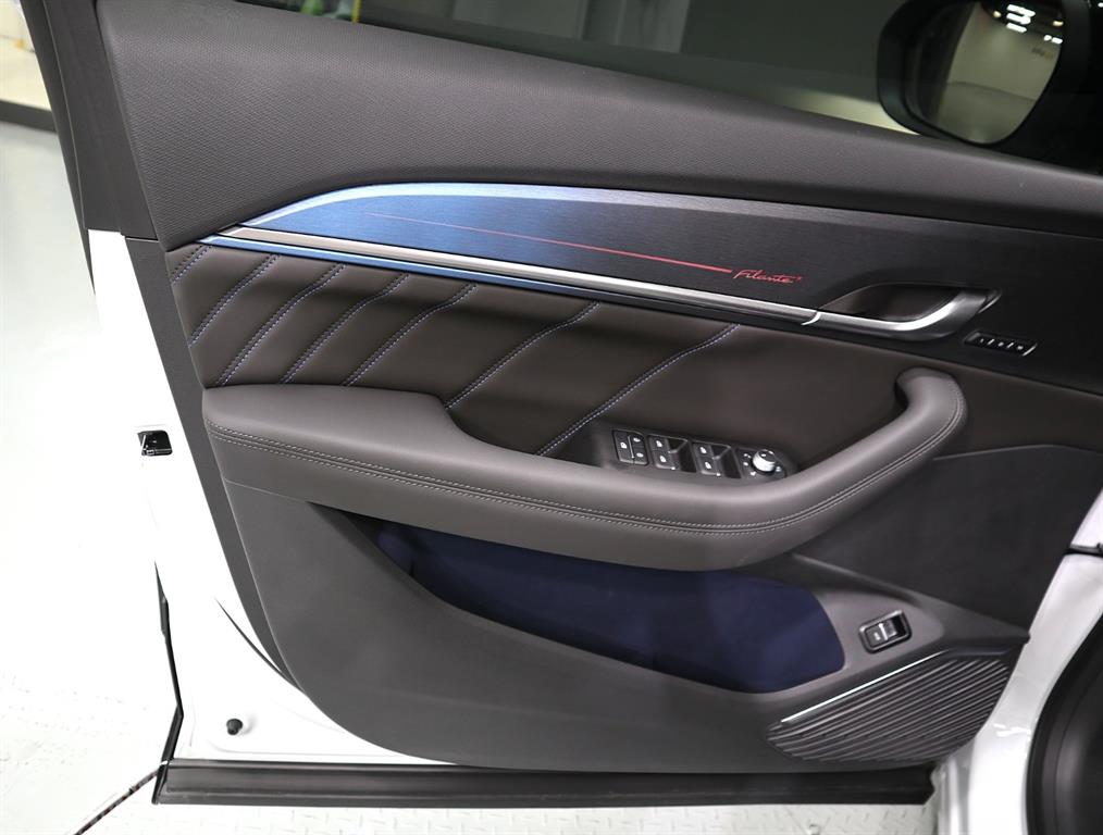 RENAULT Filante — photo 08