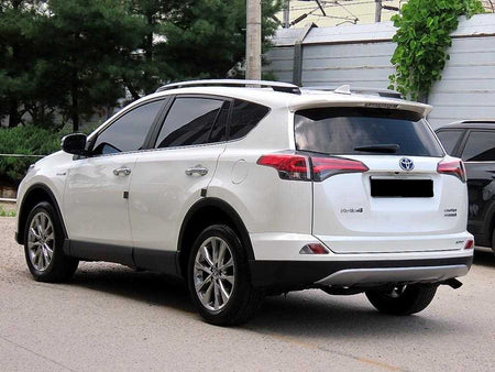 Toyota RAV4 — photo 04