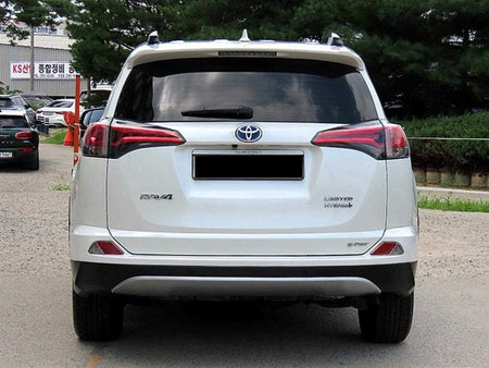 Toyota RAV4 — photo 05