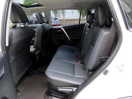 Toyota RAV4 — photo 07