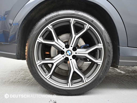 BMW X6 — photo 05