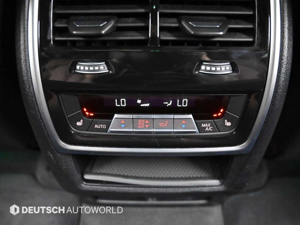 BMW X6 — photo 16