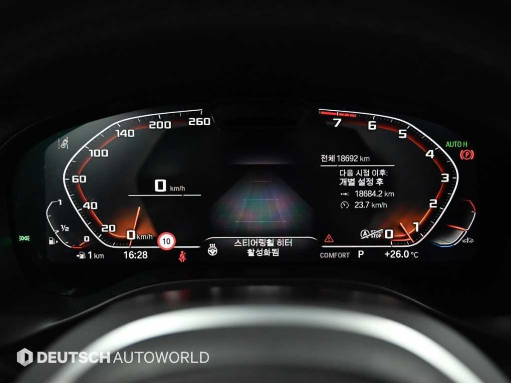 BMW X3 — photo 08