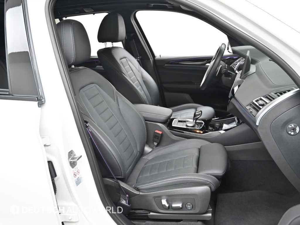 BMW X3 — photo 10