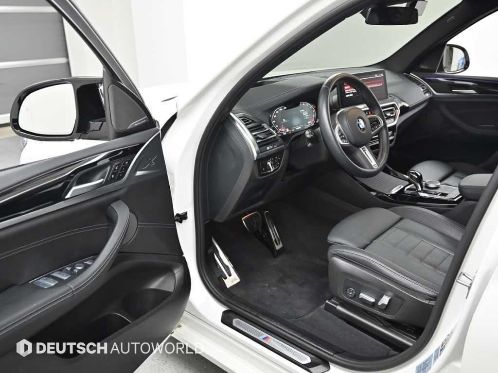 BMW X3 — photo 11