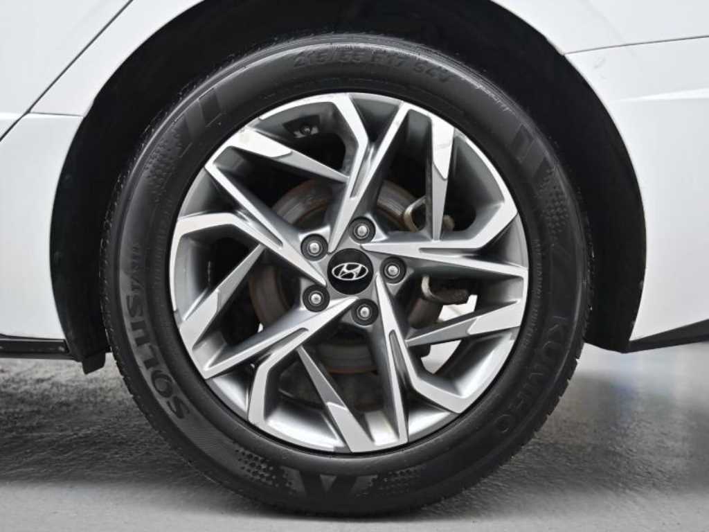 Hyundai Sonata — photo 05