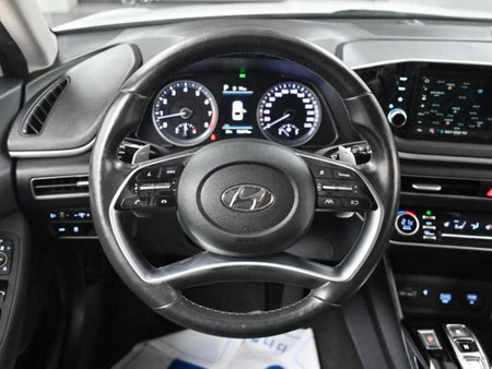 Hyundai Sonata — photo 13