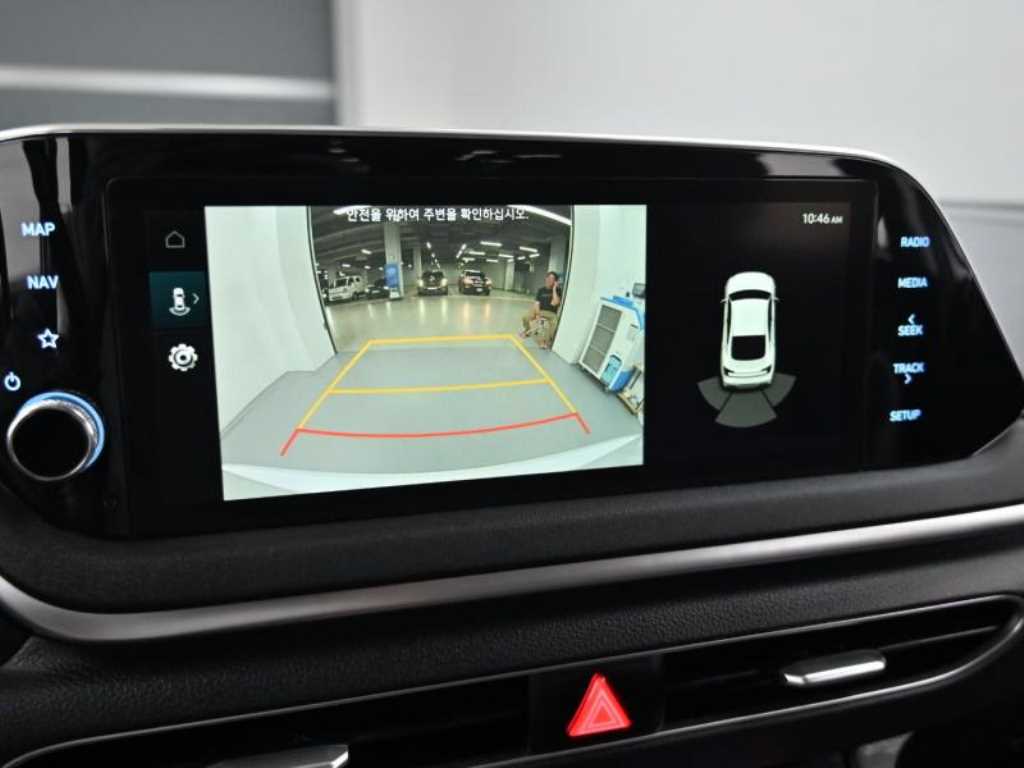 Hyundai Sonata — photo 15