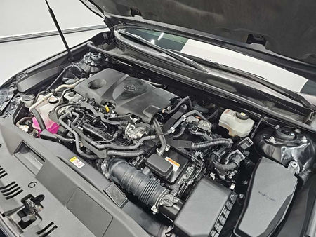 Toyota Camry — photo 05
