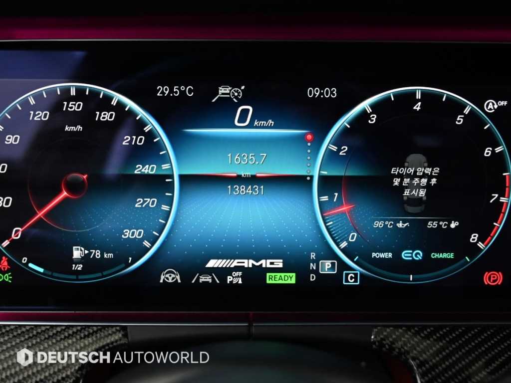 Mercedes-Benz CLS-Class — photo 08