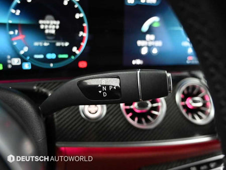 Mercedes-Benz CLS-Class — photo 09