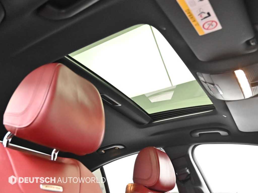 Mercedes-Benz CLS-Class — photo 18