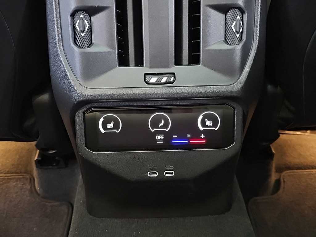 BMW X3 — photo 14
