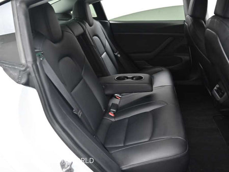 Tesla Model 3 — photo 12