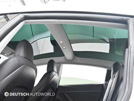 Tesla Model 3 — photo 18