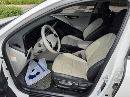 Kia Niro — photo 11