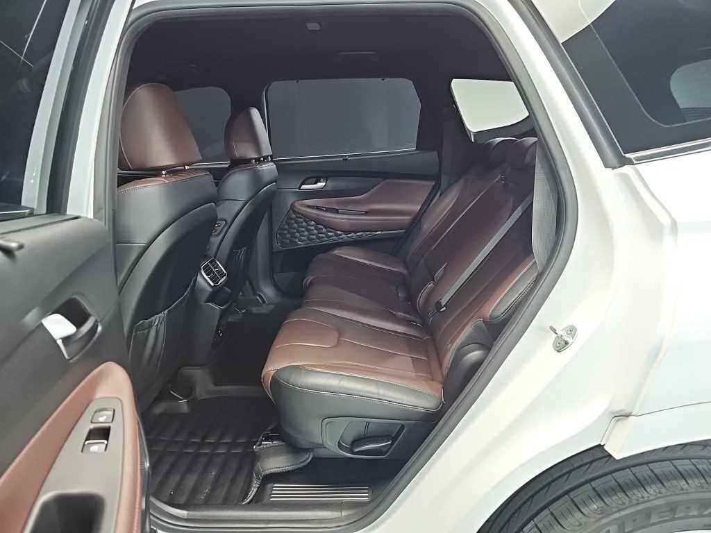 Hyundai Santafe — photo 11