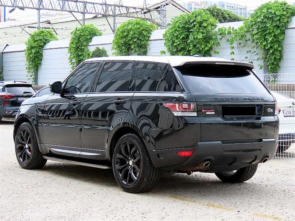 Land Rover Range Rover Sport — photo 03