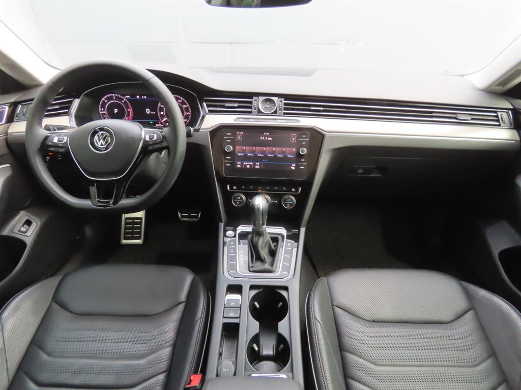 Volkswagen Arteon — photo 09