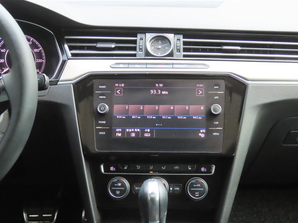 Volkswagen Arteon — photo 12