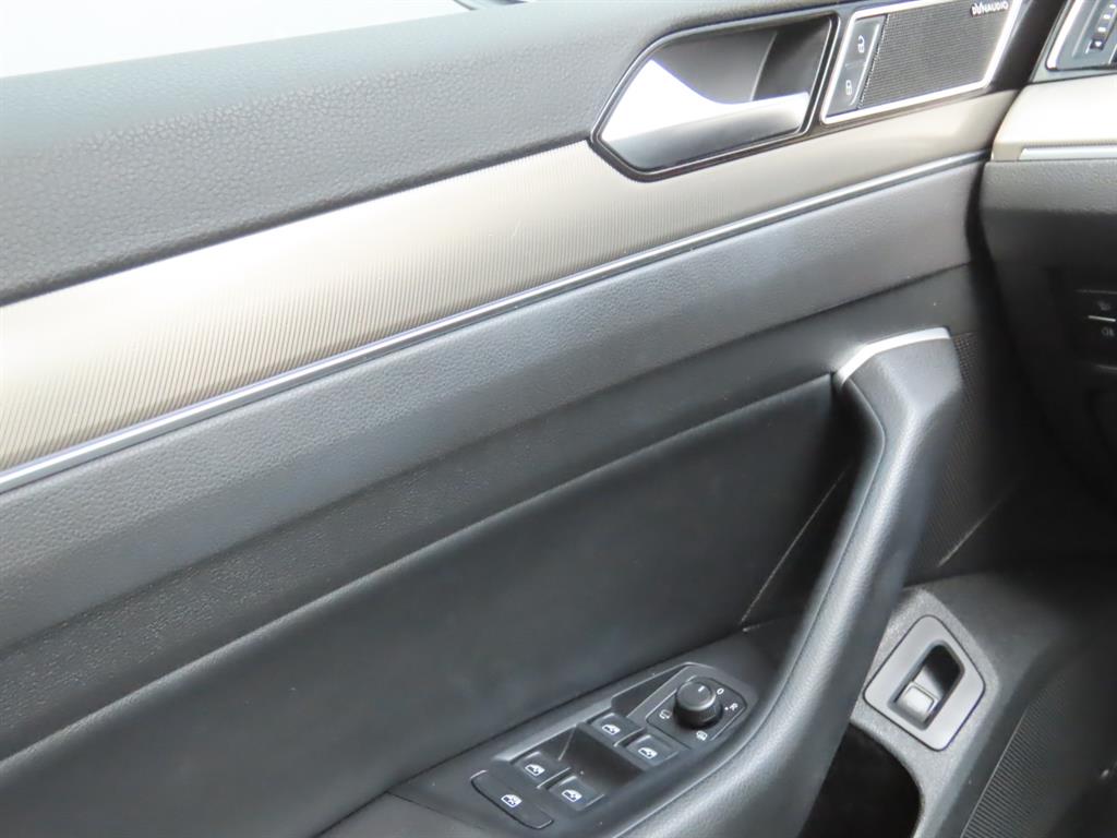Volkswagen Arteon — photo 15