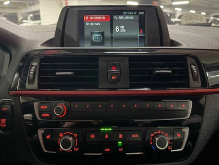 BMW 1-Series — photo 10