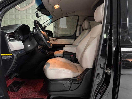 Hyundai Starex — photo 06