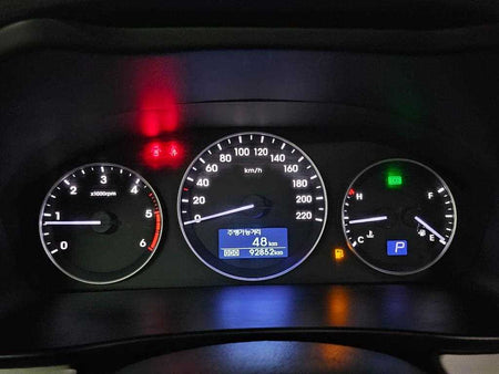 Hyundai Starex — photo 10