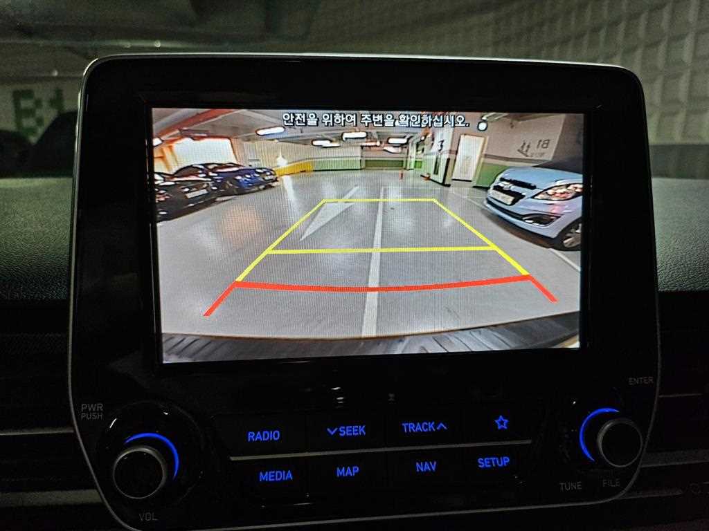 Hyundai Starex — photo 13