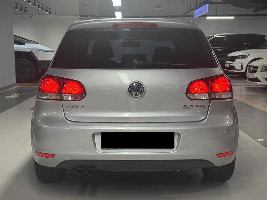 Volkswagen Golf — photo 03
