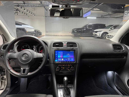 Volkswagen Golf — photo 10