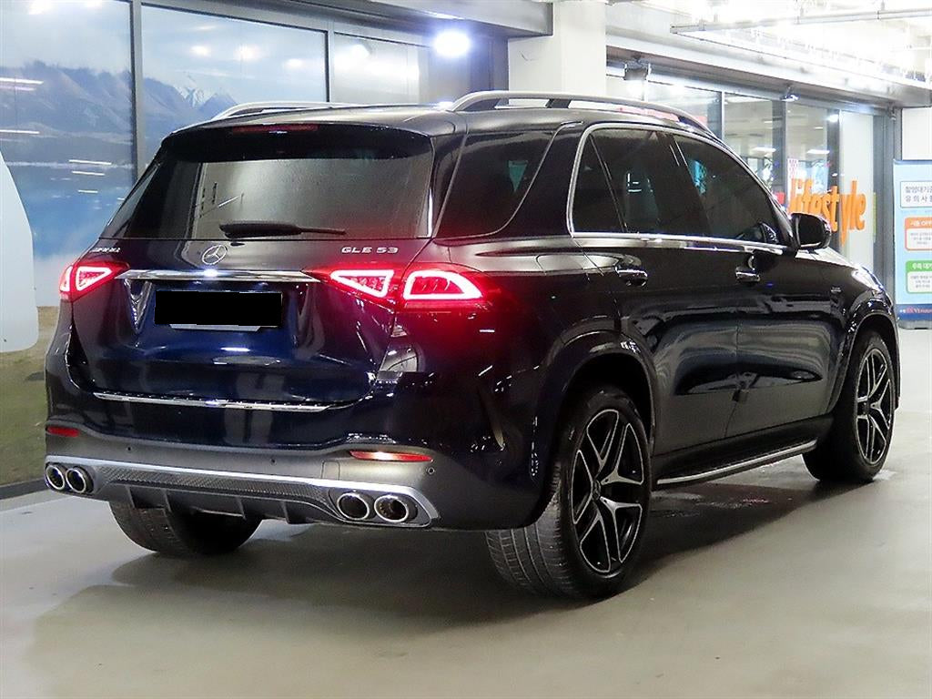 Mercedes-Benz GLE-Class — photo 04