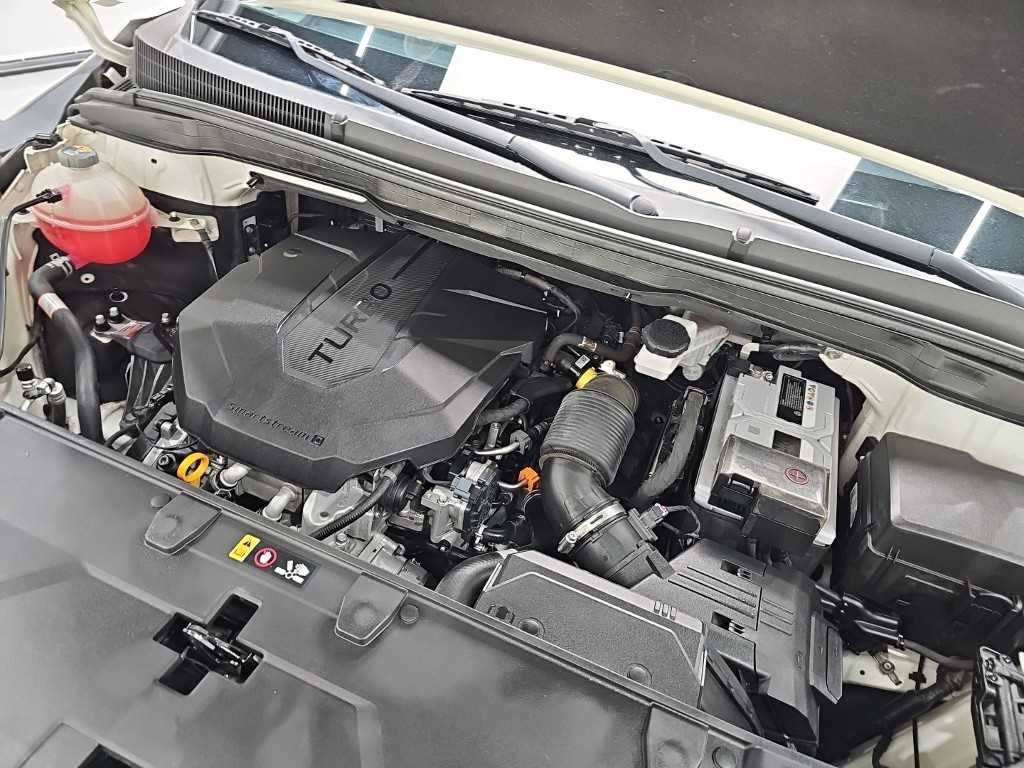Kia Carnival — photo 05