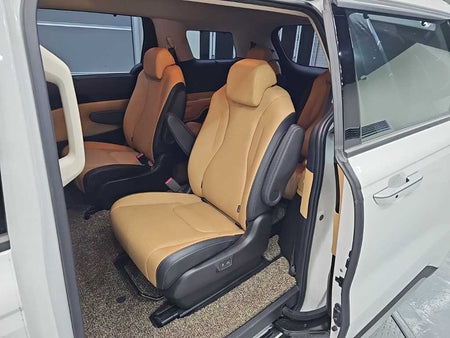 Kia Carnival — photo 12