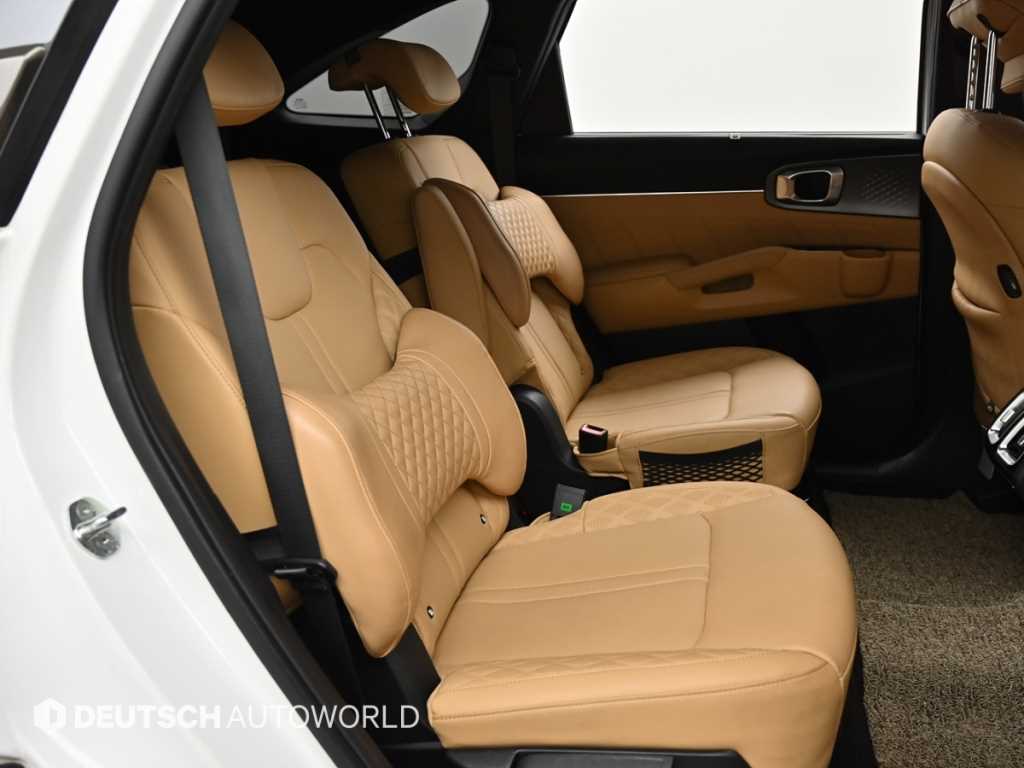 Kia Sorento — photo 12