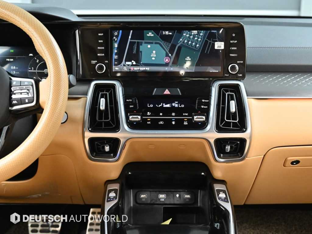 Kia Sorento — photo 14