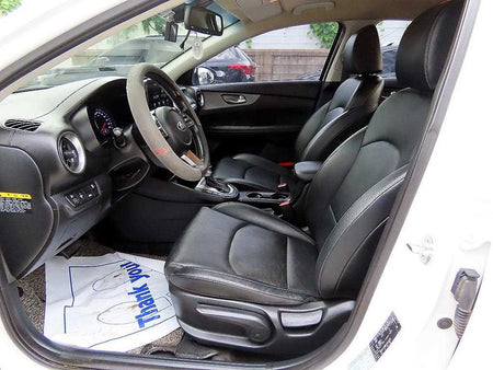 Kia K3 — photo 05