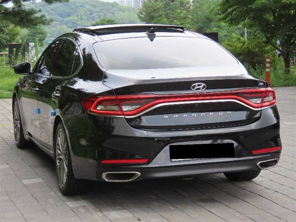 Hyundai Grandeur — photo 04