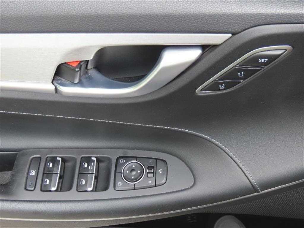 Hyundai Grandeur — photo 12