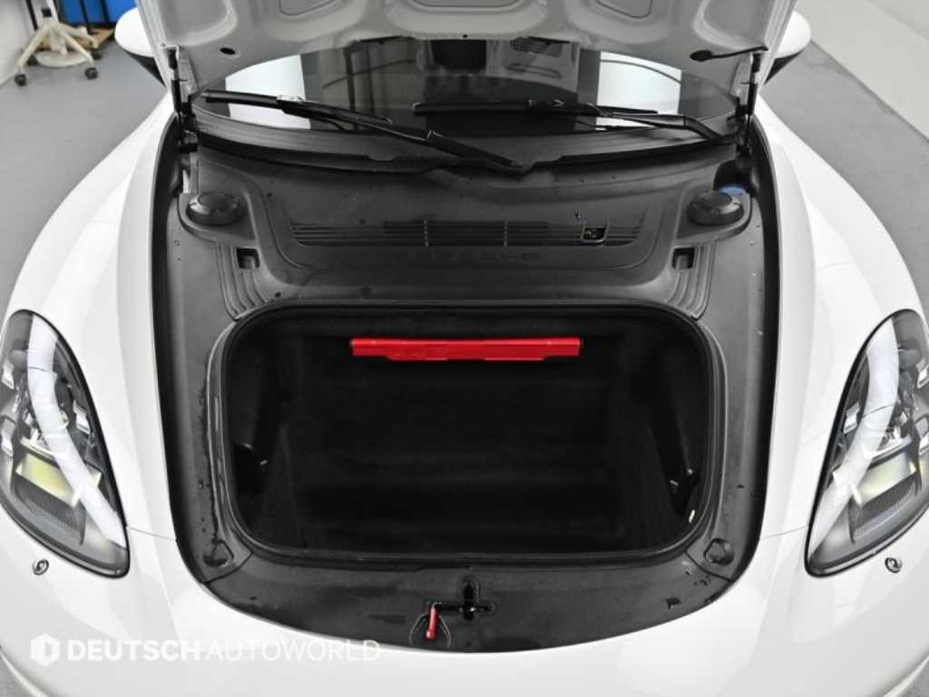 Porsche 718 — photo 07