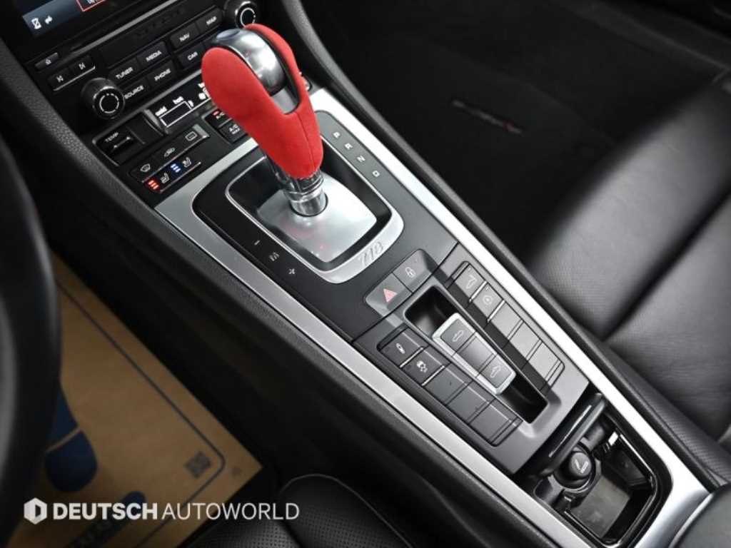 Porsche 718 — photo 10