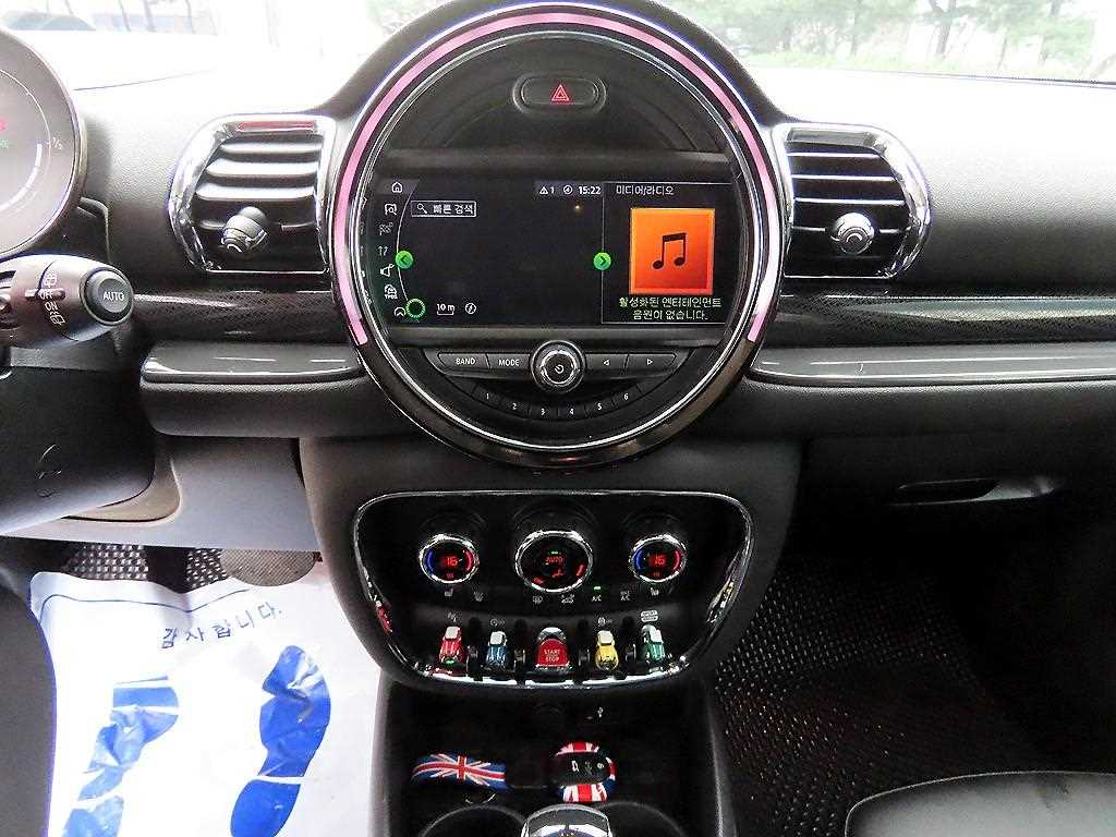 Mini Clubman — photo 12